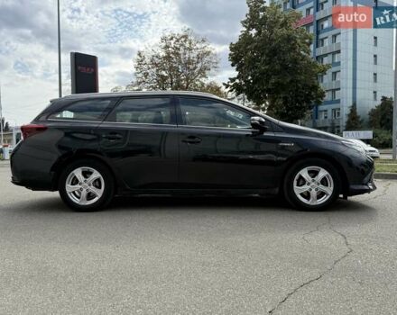 Черный Тойота Аурис, объемом двигателя 1.8 л и пробегом 165 тыс. км за 15500 $, фото 7 на Automoto.ua