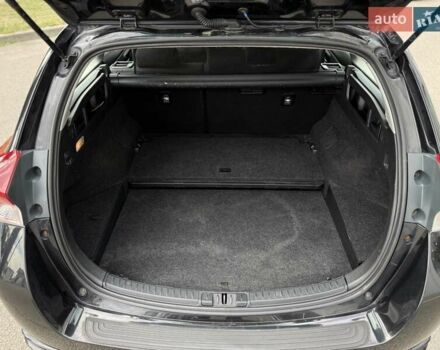 Черный Тойота Аурис, объемом двигателя 1.8 л и пробегом 165 тыс. км за 15500 $, фото 24 на Automoto.ua