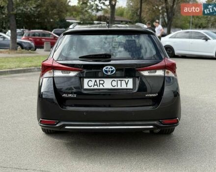 Черный Тойота Аурис, объемом двигателя 1.8 л и пробегом 165 тыс. км за 15500 $, фото 5 на Automoto.ua