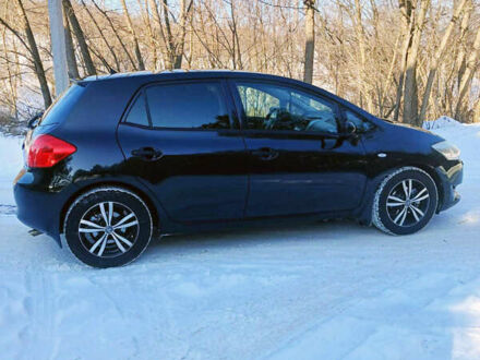 Черный Тойота Аурис, объемом двигателя 1.6 л и пробегом 193 тыс. км за 5700 $, фото 1 на Automoto.ua