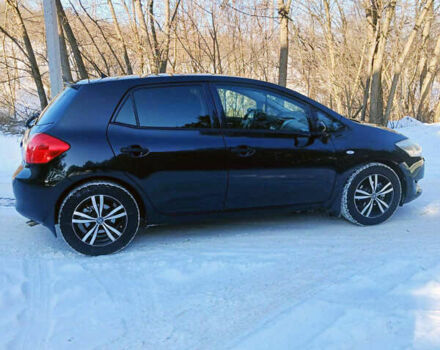 Черный Тойота Аурис, объемом двигателя 1.6 л и пробегом 193 тыс. км за 5700 $, фото 1 на Automoto.ua