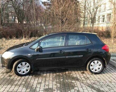 Черный Тойота Аурис, объемом двигателя 1.6 л и пробегом 143 тыс. км за 6200 $, фото 1 на Automoto.ua