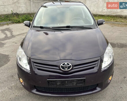 Фіолетовий Тойота Ауріс, об'ємом двигуна 1.6 л та пробігом 150 тис. км за 10750 $, фото 20 на Automoto.ua