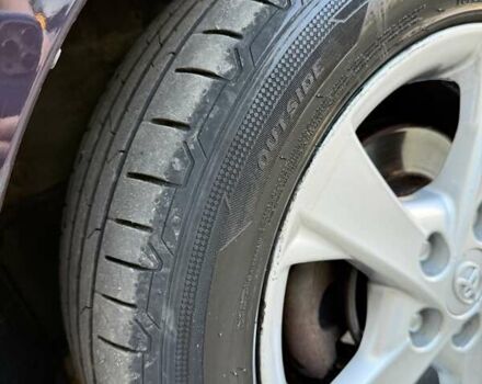 Фиолетовый Тойота Аурис, объемом двигателя 1.6 л и пробегом 146 тыс. км за 11000 $, фото 25 на Automoto.ua