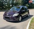 Фіолетовий Тойота Ауріс, об'ємом двигуна 1.6 л та пробігом 146 тис. км за 11500 $, фото 1 на Automoto.ua