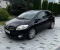 Фиолетовый Тойота Аурис, объемом двигателя 1.6 л и пробегом 211 тыс. км за 8200 $, фото 5 на Automoto.ua