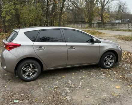 Коричневый Тойота Аурис, объемом двигателя 1.33 л и пробегом 105 тыс. км за 9800 $, фото 23 на Automoto.ua