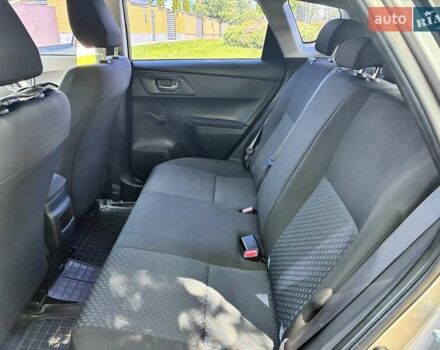 Коричневий Тойота Ауріс, об'ємом двигуна 1.3 л та пробігом 119 тис. км за 8500 $, фото 5 на Automoto.ua