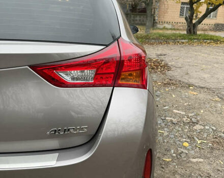 Коричневый Тойота Аурис, объемом двигателя 1.33 л и пробегом 105 тыс. км за 9800 $, фото 20 на Automoto.ua