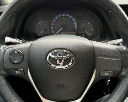 Коричневый Тойота Аурис, объемом двигателя 1.33 л и пробегом 105 тыс. км за 9800 $, фото 12 на Automoto.ua