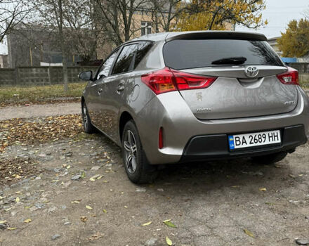 Коричневый Тойота Аурис, объемом двигателя 1.33 л и пробегом 105 тыс. км за 9800 $, фото 26 на Automoto.ua