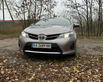 Коричневый Тойота Аурис, объемом двигателя 1.33 л и пробегом 105 тыс. км за 9800 $, фото 9 на Automoto.ua