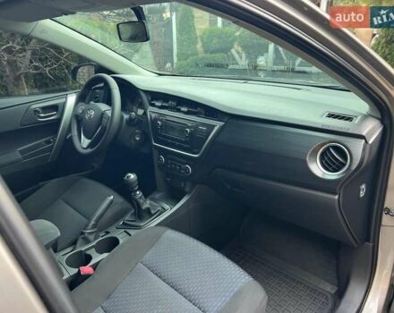 Коричневий Тойота Ауріс, об'ємом двигуна 1.36 л та пробігом 196 тис. км за 8999 $, фото 34 на Automoto.ua