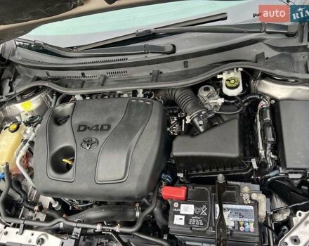 Коричневий Тойота Ауріс, об'ємом двигуна 1.36 л та пробігом 196 тис. км за 8999 $, фото 11 на Automoto.ua