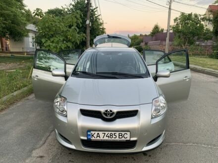 Тойота Аурис 2008 в Обухове на Automoto.ua Коричневый Тойота Аурис, объемом двигателя 0 л и пробегом 77 тыс. км за 7700 $, фото 1 на Automoto.ua