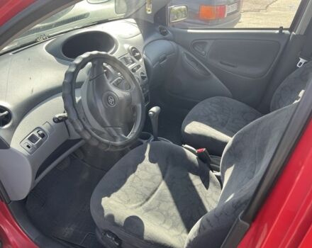 Червоний Тойота Ауріс, об'ємом двигуна 1.3 л та пробігом 245 тис. км за 4000 $, фото 4 на Automoto.ua