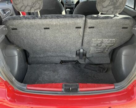 Червоний Тойота Ауріс, об'ємом двигуна 1.3 л та пробігом 245 тис. км за 4000 $, фото 18 на Automoto.ua