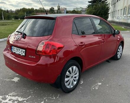 Червоний Тойота Ауріс, об'ємом двигуна 1.6 л та пробігом 186 тис. км за 6700 $, фото 6 на Automoto.ua