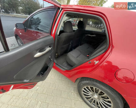 Червоний Тойота Ауріс, об'ємом двигуна 1.6 л та пробігом 200 тис. км за 6200 $, фото 12 на Automoto.ua