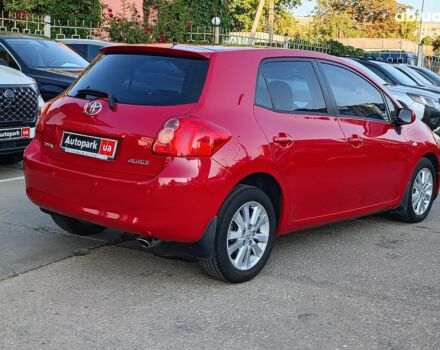 Красный Тойота Аурис, объемом двигателя 1.6 л и пробегом 101 тыс. км за 8490 $, фото 6 на Automoto.ua