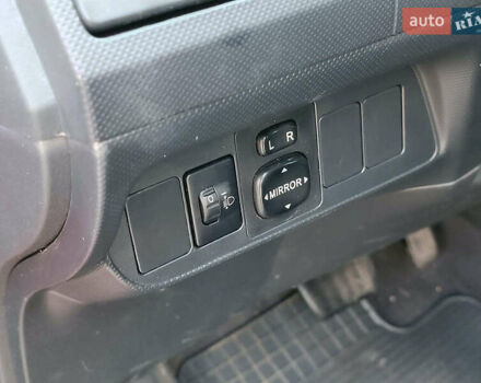 Красный Тойота Аурис, объемом двигателя 1.6 л и пробегом 101 тыс. км за 8490 $, фото 21 на Automoto.ua