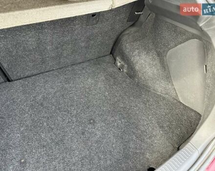 Червоний Тойота Ауріс, об'ємом двигуна 1.6 л та пробігом 186 тис. км за 6700 $, фото 23 на Automoto.ua