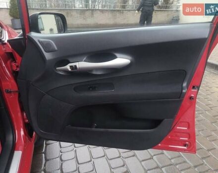 Красный Тойота Аурис, объемом двигателя 1.6 л и пробегом 134 тыс. км за 6499 $, фото 23 на Automoto.ua