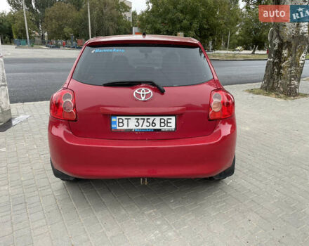Червоний Тойота Ауріс, об'ємом двигуна 1.6 л та пробігом 200 тис. км за 6200 $, фото 7 на Automoto.ua