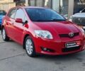 Красный Тойота Аурис, объемом двигателя 1.6 л и пробегом 101 тыс. км за 8490 $, фото 4 на Automoto.ua