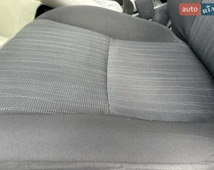 Червоний Тойота Ауріс, об'ємом двигуна 1.6 л та пробігом 186 тис. км за 6700 $, фото 30 на Automoto.ua