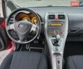 Красный Тойота Аурис, объемом двигателя 1.6 л и пробегом 134 тыс. км за 6800 $, фото 66 на Automoto.ua