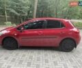 Красный Тойота Аурис, объемом двигателя 1.6 л и пробегом 313 тыс. км за 5800 $, фото 1 на Automoto.ua