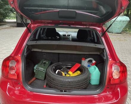 Красный Тойота Аурис, объемом двигателя 1.6 л и пробегом 313 тыс. км за 5300 $, фото 11 на Automoto.ua