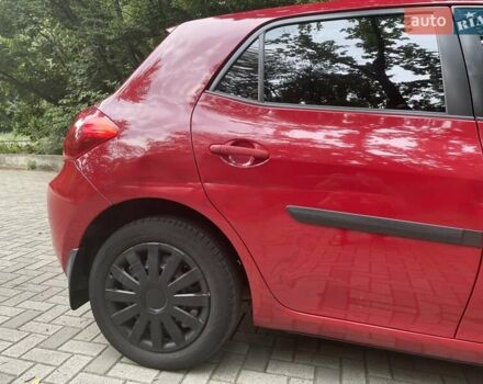 Красный Тойота Аурис, объемом двигателя 1.6 л и пробегом 313 тыс. км за 5300 $, фото 8 на Automoto.ua