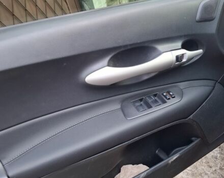 Красный Тойота Аурис, объемом двигателя 1.6 л и пробегом 196 тыс. км за 6800 $, фото 10 на Automoto.ua