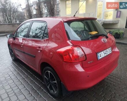 Красный Тойота Аурис, объемом двигателя 1.6 л и пробегом 134 тыс. км за 6499 $, фото 2 на Automoto.ua