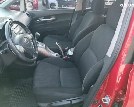 Красный Тойота Аурис, объемом двигателя 1.6 л и пробегом 101 тыс. км за 8490 $, фото 18 на Automoto.ua