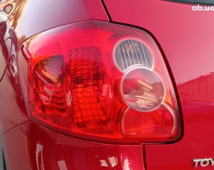 Красный Тойота Аурис, объемом двигателя 1.6 л и пробегом 101 тыс. км за 8490 $, фото 9 на Automoto.ua