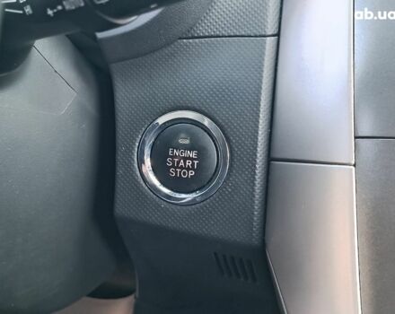 Красный Тойота Аурис, объемом двигателя 1.6 л и пробегом 101 тыс. км за 8490 $, фото 25 на Automoto.ua