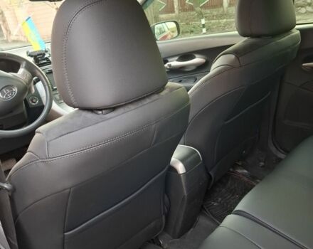 Красный Тойота Аурис, объемом двигателя 1.6 л и пробегом 196 тыс. км за 6800 $, фото 9 на Automoto.ua