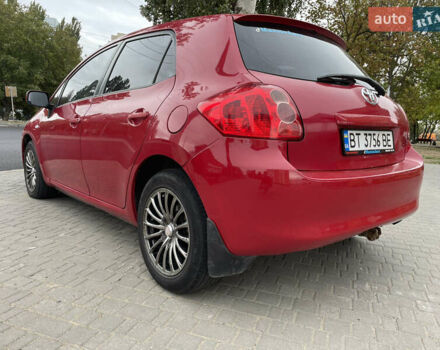 Червоний Тойота Ауріс, об'ємом двигуна 1.6 л та пробігом 200 тис. км за 6200 $, фото 10 на Automoto.ua