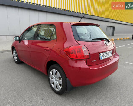 Красный Тойота Аурис, объемом двигателя 1.6 л и пробегом 181 тыс. км за 5950 $, фото 11 на Automoto.ua