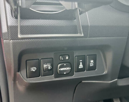 Червоний Тойота Ауріс, об'ємом двигуна 1.36 л та пробігом 229 тис. км за 6300 $, фото 13 на Automoto.ua