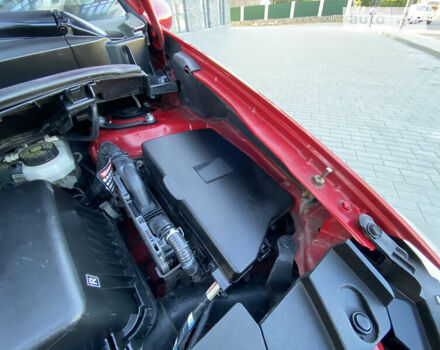 Червоний Тойота Ауріс, об'ємом двигуна 1.6 л та пробігом 189 тис. км за 7000 $, фото 67 на Automoto.ua