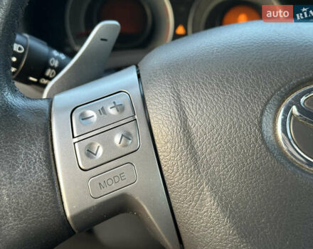 Червоний Тойота Ауріс, об'ємом двигуна 1.6 л та пробігом 85 тис. км за 8700 $, фото 56 на Automoto.ua