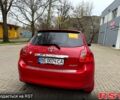 Красный Тойота Аурис, объемом двигателя 1.6 л и пробегом 240 тыс. км за 6500 $, фото 7 на Automoto.ua