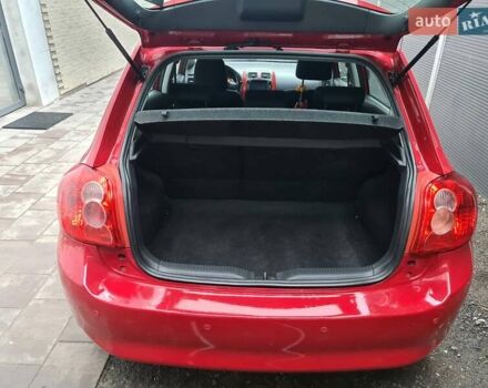 Красный Тойота Аурис, объемом двигателя 1.6 л и пробегом 202 тыс. км за 6800 $, фото 9 на Automoto.ua