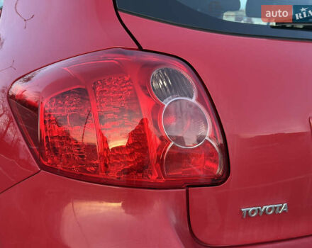 Червоний Тойота Ауріс, об'ємом двигуна 1.6 л та пробігом 85 тис. км за 8700 $, фото 24 на Automoto.ua