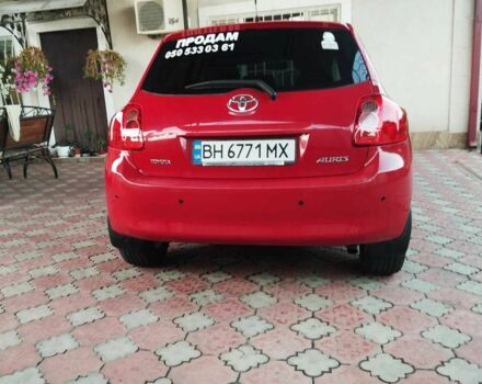 Красный Тойота Аурис, объемом двигателя 1.6 л и пробегом 112 тыс. км за 7200 $, фото 6 на Automoto.ua