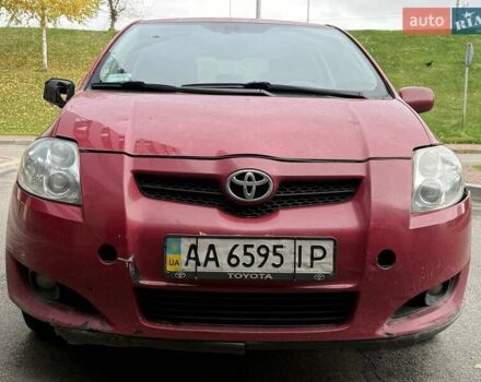 Красный Тойота Аурис, объемом двигателя 1.6 л и пробегом 200 тыс. км за 4500 $, фото 25 на Automoto.ua